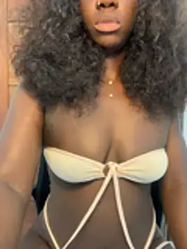 Leylabelle26 Pertunjukan Webcam