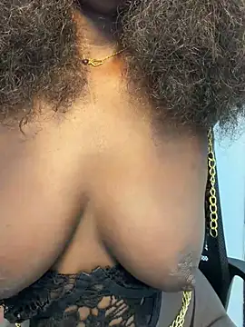 Show de Leylabelle26 na webcam