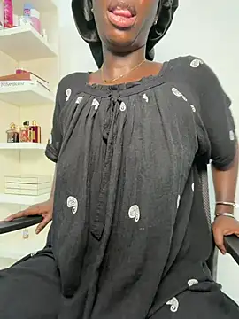 Leylabelle26's Webcam Show