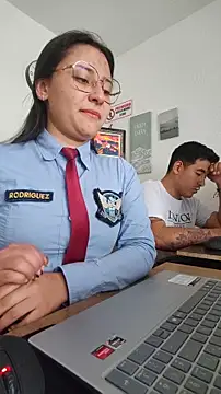 Show de Queen_linda1 na webcam