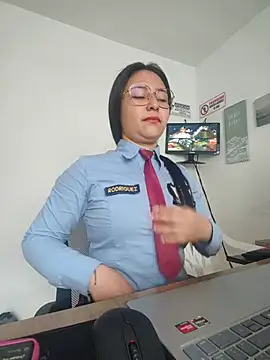 عرض كام Queen_linda1