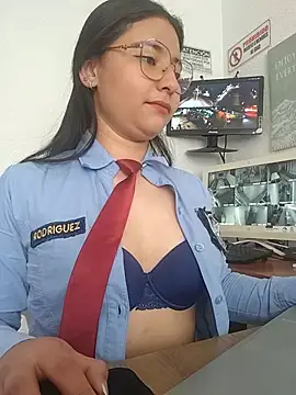 Show de Queen_linda1 na webcam