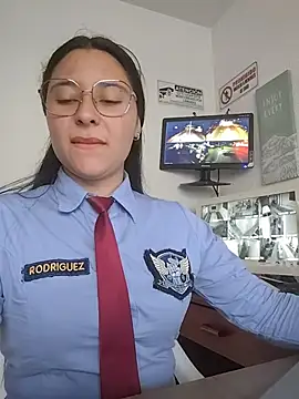 Pokazy przed kamerką – Queen_linda1