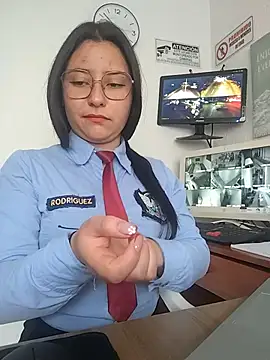 הופעת וובקאם של Queen_linda1