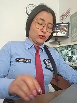 Pertunjukan Kamera Web Queen_linda1