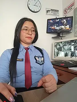 Queen_linda1: διαδικτυακό σόου στην κάμερα