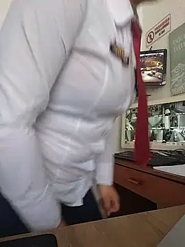 הופעת וובקאם של Queen_linda1