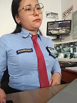Pertunjukan Kamera Web Queen_linda1