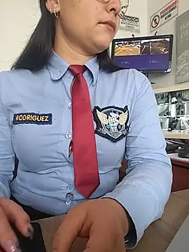 Pokazy przed kamerką – Queen_linda1