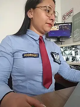 Queen_linda1 在 線直播表演