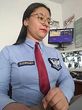 Pokazy przed kamerką – Queen_linda1