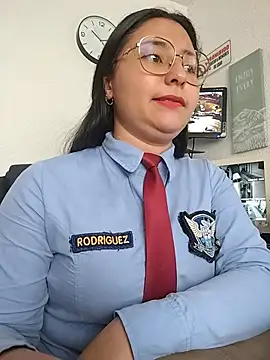 הופעת וובקאם של Queen_linda1