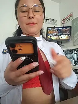 Queen_linda1 ওয়  েবক্যাম শো
