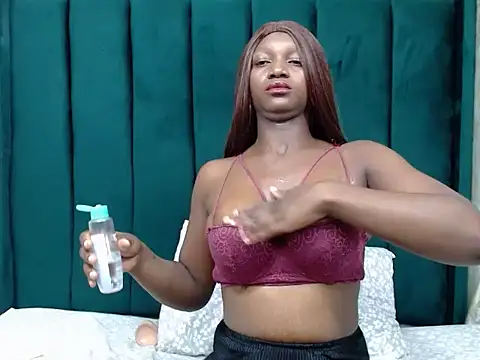 ChocolateCaramel26 – Live XXX-chat