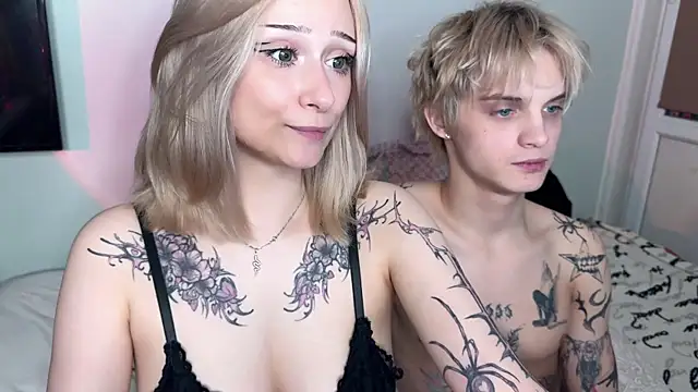 عرض كام mia_side