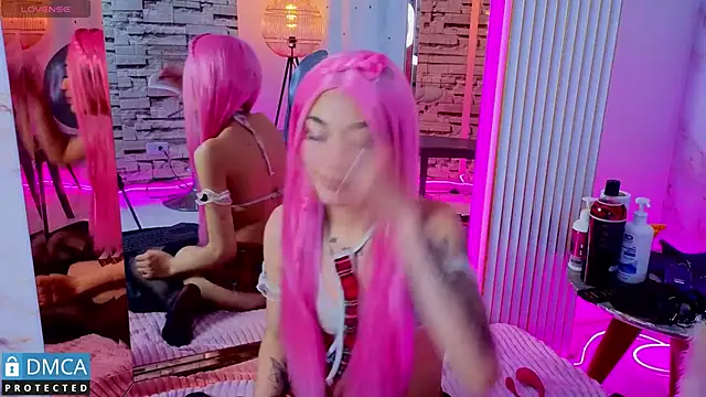 mily_g_'s Webcam Show