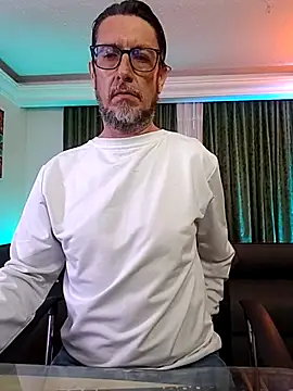DaddyLolii Adlı Modelin Canlı Sohbet Odası