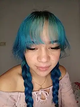 mistyyblue's Live XXX Chat