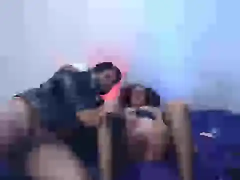 EmmaYThiagoのウェブカメラショー