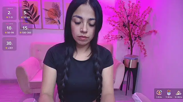 Sara_strawberryn Live XXX chat