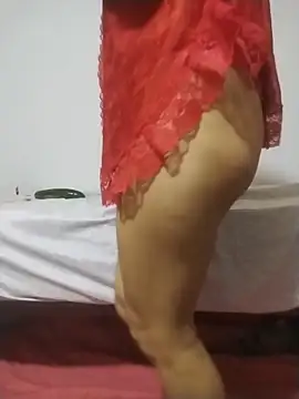 MilianiCourset Webcamshow