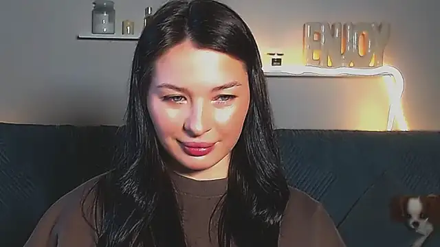 AlexaSven Adlı Modelin Canlı Sohbet Odası
