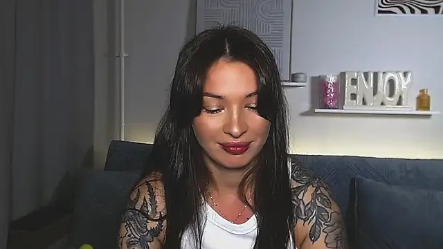 Chat +18 de AlexaSven ao vivo