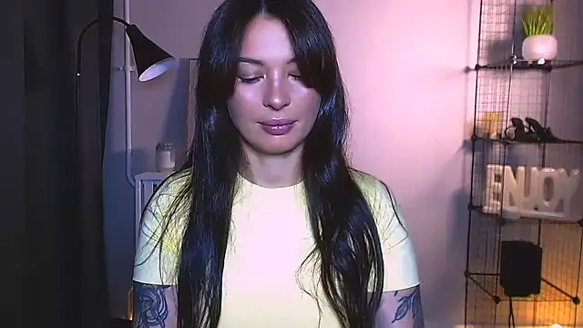 دردشة AlexaSven الجنسية المباشرة