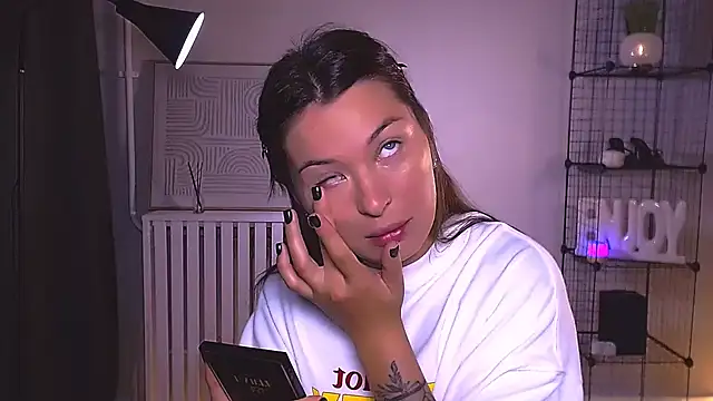 Chat +18 de AlexaSven ao vivo