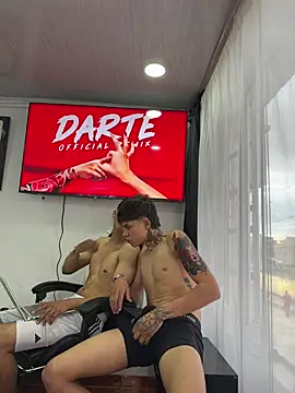 Pokazy przed kamerką – Jackdaniel001_