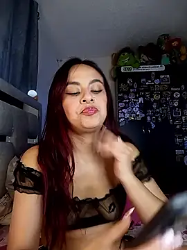 Czat XXX na żywo – Emiily_Bliss26