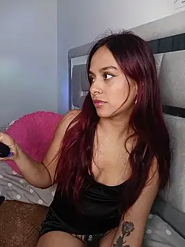 Chat XXX en directo de Emiily_Bliss26