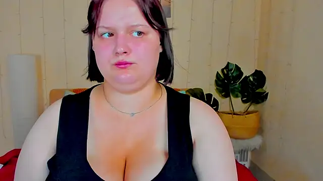 Blossom_Soniya Adlı Modelin Canlı XXX Sohbeti