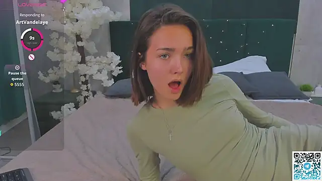 Leslie_Scott 现场XXX聊天