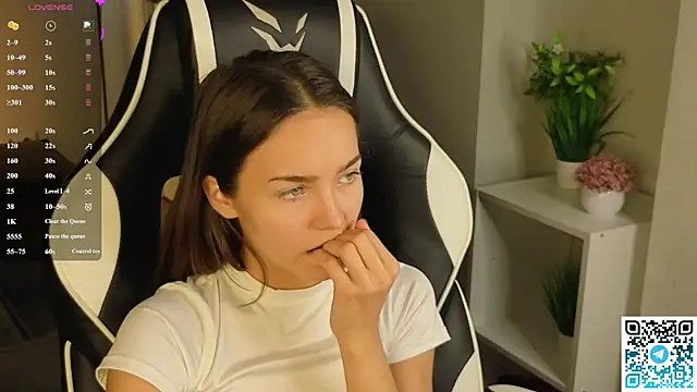 Webkamerová show Leslie_Scott