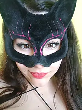 Chat +18 de Conejita69n_n ao vivo