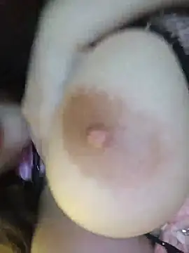 Conejita69n_n Adlı Modelin Web Kamerası Şovu