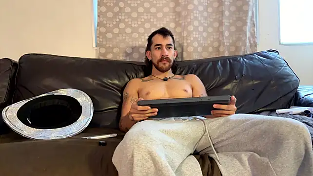 Aaron_wheel Webcam-Show