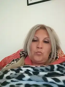 Divineblond 라이브 XXX 채팅