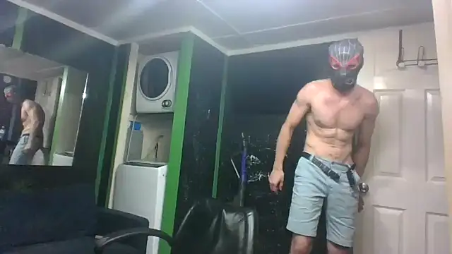 bwcloverboy2: διαδικτυακό σόου στην κάμερα