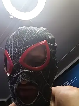 bwcloverboy2's Webcam Show