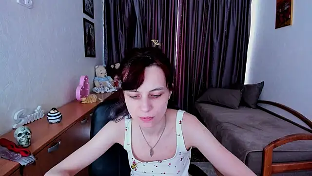 MiniLysii's Live XXX Chat