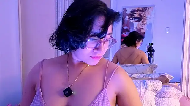 DaryMoon's Webcam Show