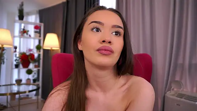 SelenneVoss Adlı Modelin Canlı XXX Sohbeti