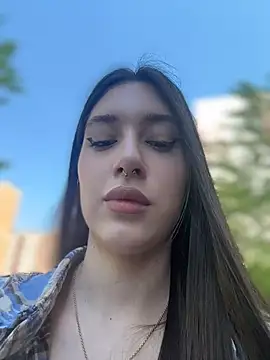 BOOMFOXY's Live XXX Chat