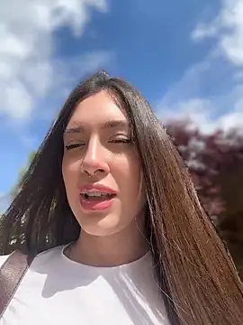 Show modela BOOMFOXY na web-kameri