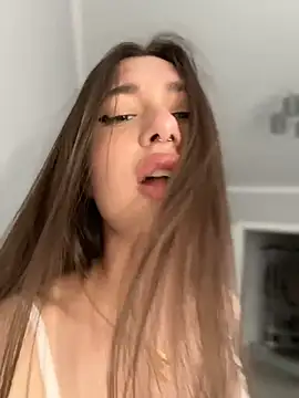 BOOMFOXY's Live XXX Chat