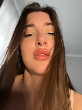 BOOMFOXY Live chatroom