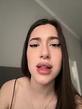 BOOMFOXY's Live XXX Chat
