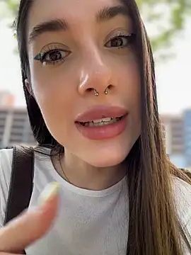 BOOMFOXY's Live XXX Chat